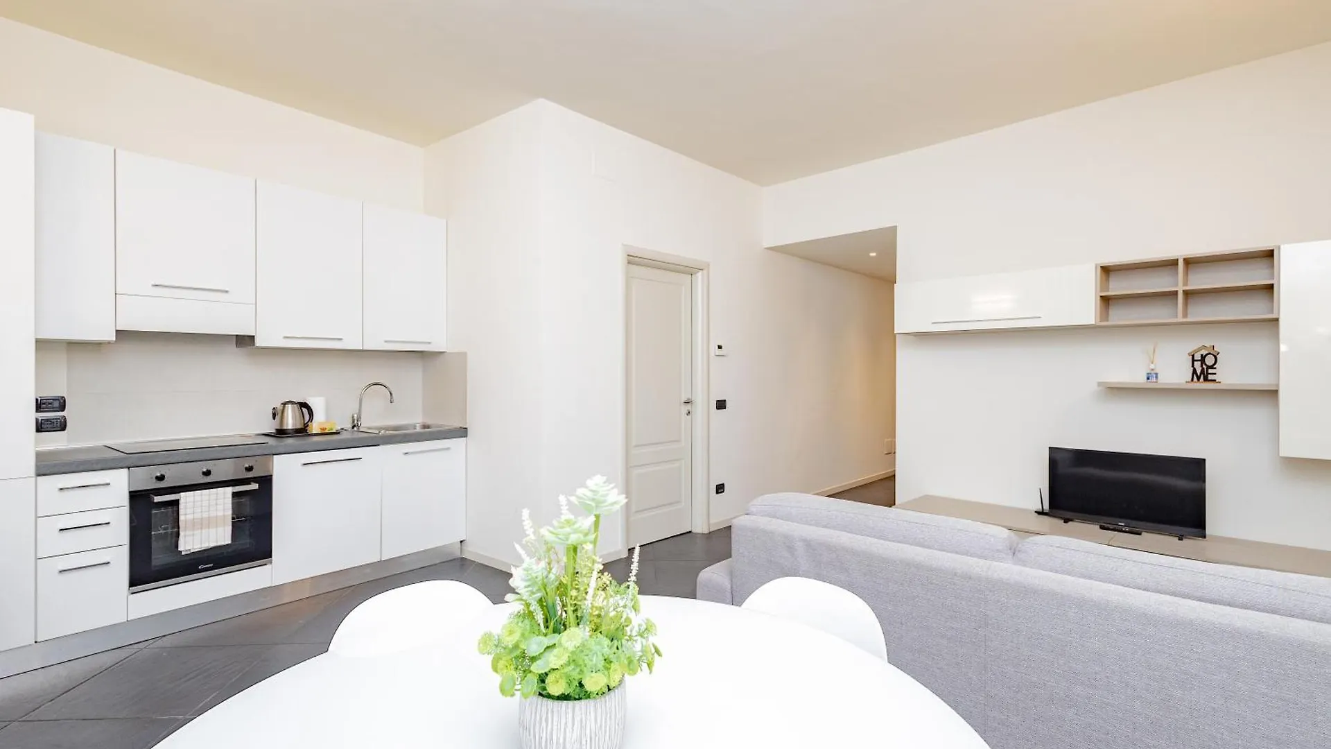 Flo House 28 Apartment Bergamo Italy