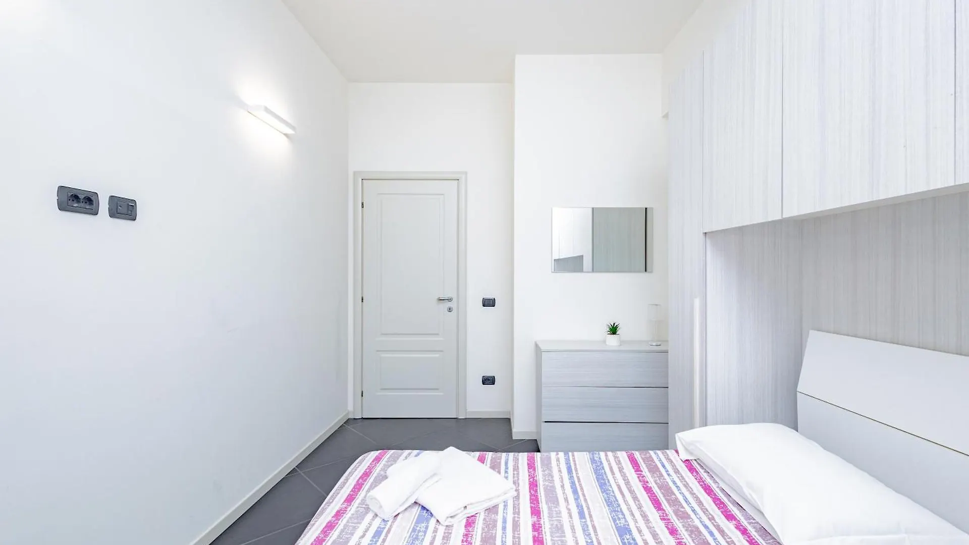 Flo House 28 Apartment Bergamo Italy