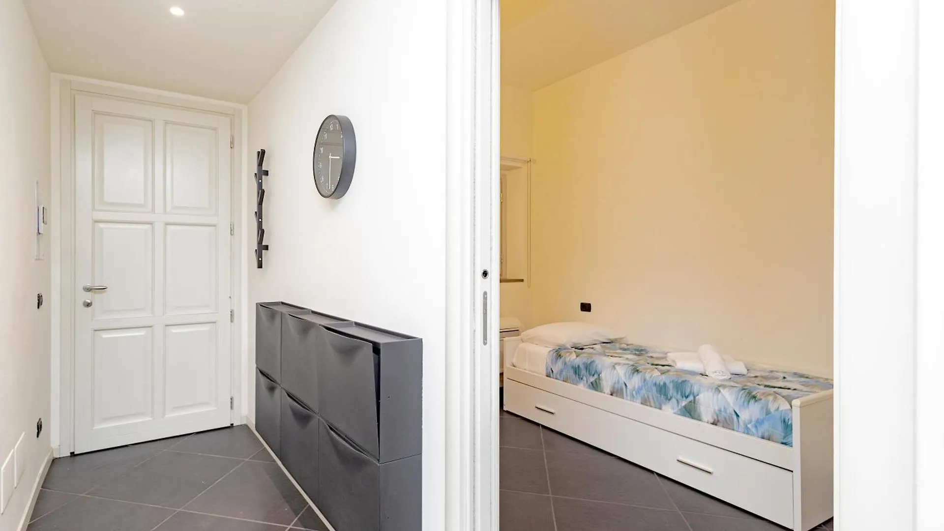 Flo House 28 Apartment Bergamo 0*,  Italy